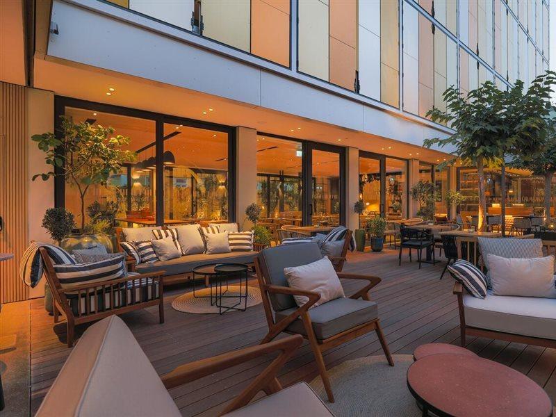Hotel Indigo Larnaca By Ihg-Adults Only Lárnaca Exterior foto